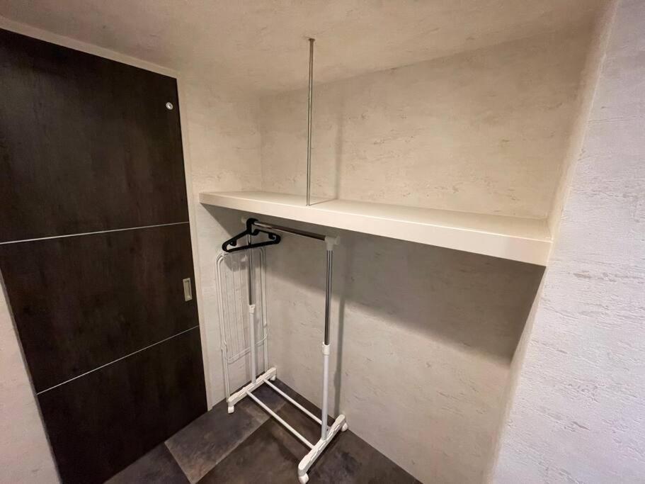 Wolf Pack Apartment 33 Ōsaka Exterior foto
