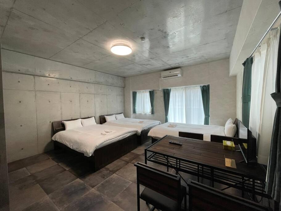 Wolf Pack Apartment 33 Ōsaka Exterior foto